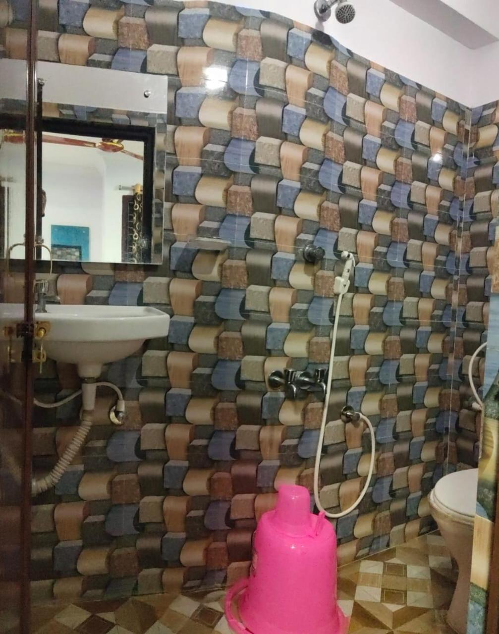 Sv Guest Rooms Visakhapatnam Exterior foto